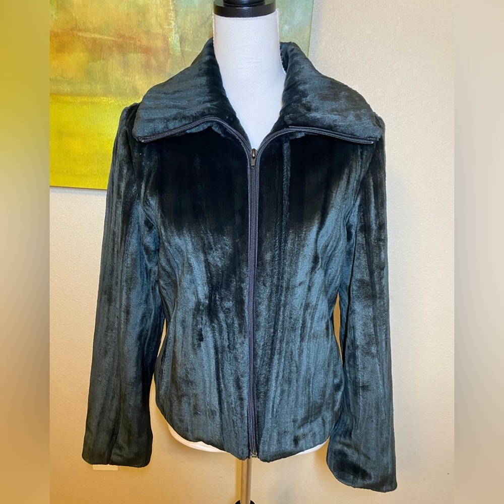 NWOT U.D. utex design Luxury Jacket, Size M
